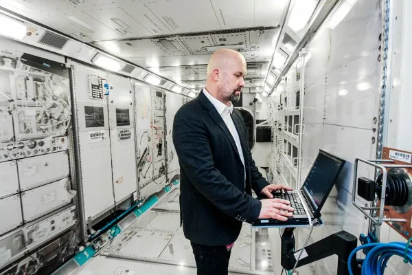 Johnsonin avaruuskeskuksessa on koulutuskäyttöön tarkoitettu ISS-avaruusaseman kopio. Kimmo Nieminen.