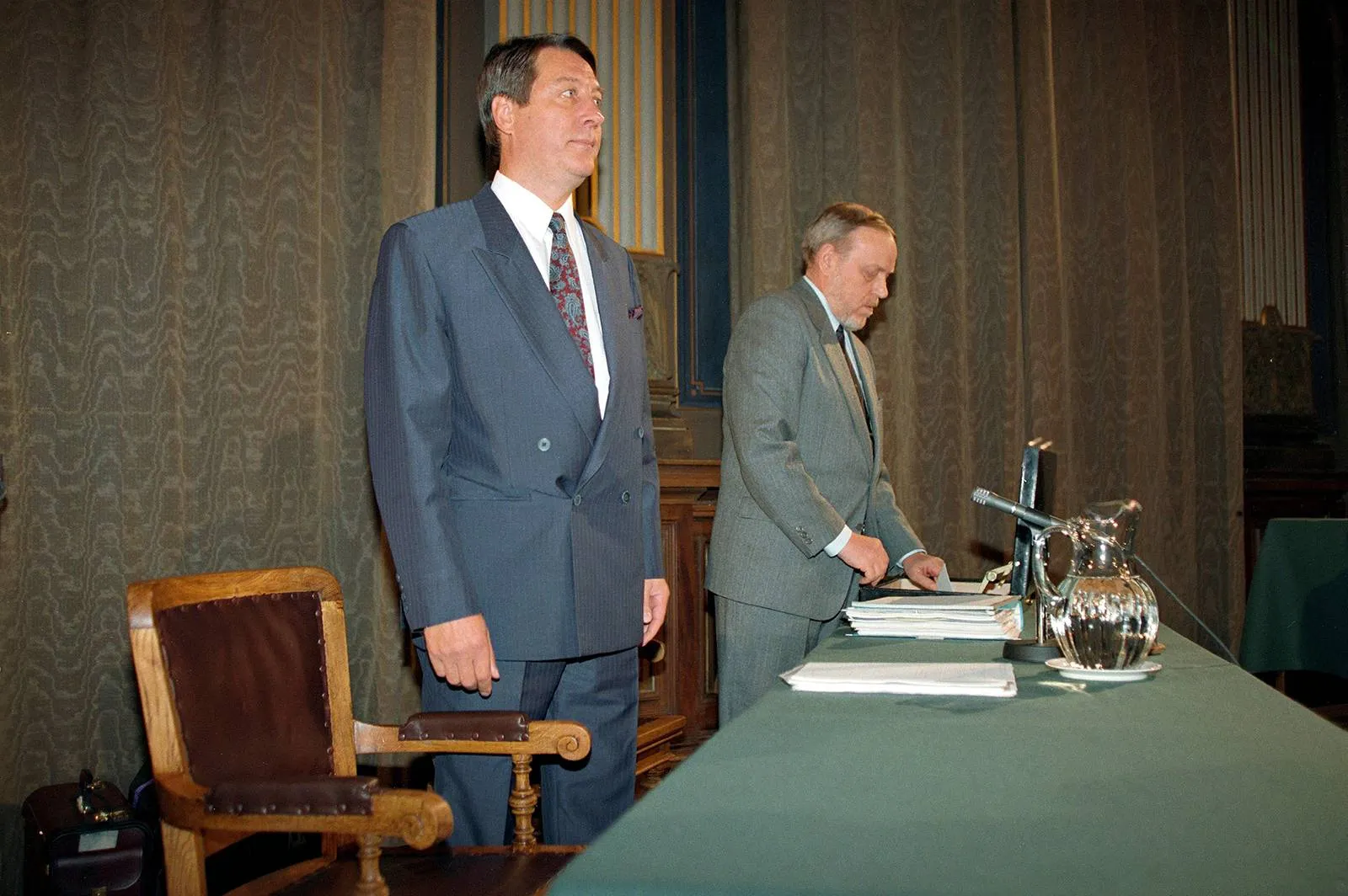 Kauko Juhantalo valtakunnanoikeudessa 1993.