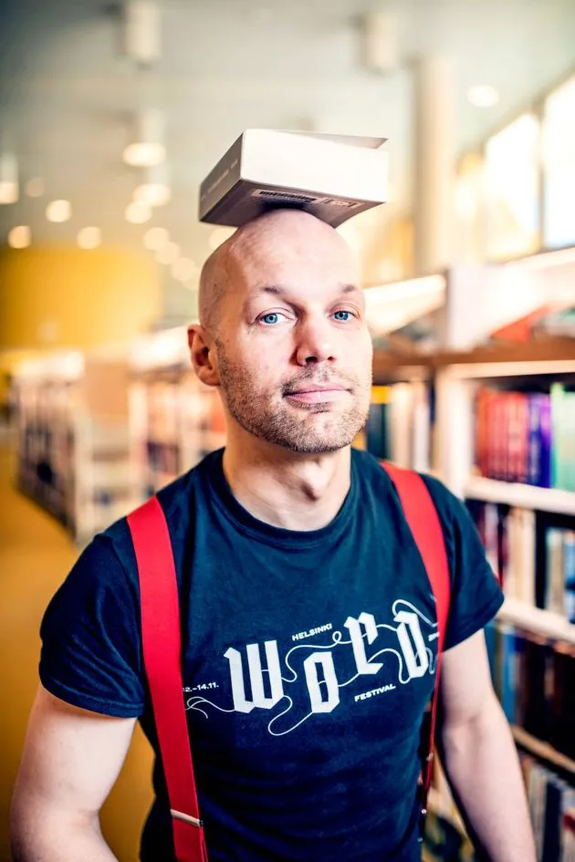 Salusjärvi etsii ja löytää vastauksia kirjoista, nuoret räpistä.