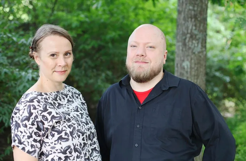 Ville Eloranta ja Lotta Jalava.