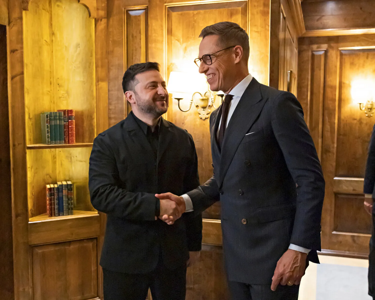 Presidentti Alexander Stubbilla oli useita kahdenvälisiä tapaamisia, myös Ukrainan presidentti Volodymyr Zelenskyin kanssa.