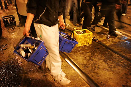 olutta ohikulkijoille