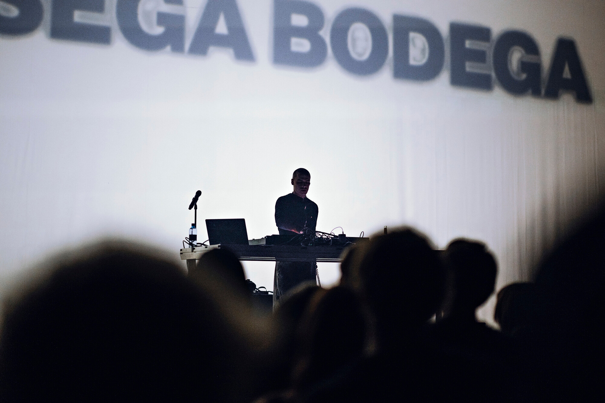 Suositus: Helsinki Music Week tuo elektronista musiikkia ympäri kaupunkia – myös Temppeliaukion kirkkoon